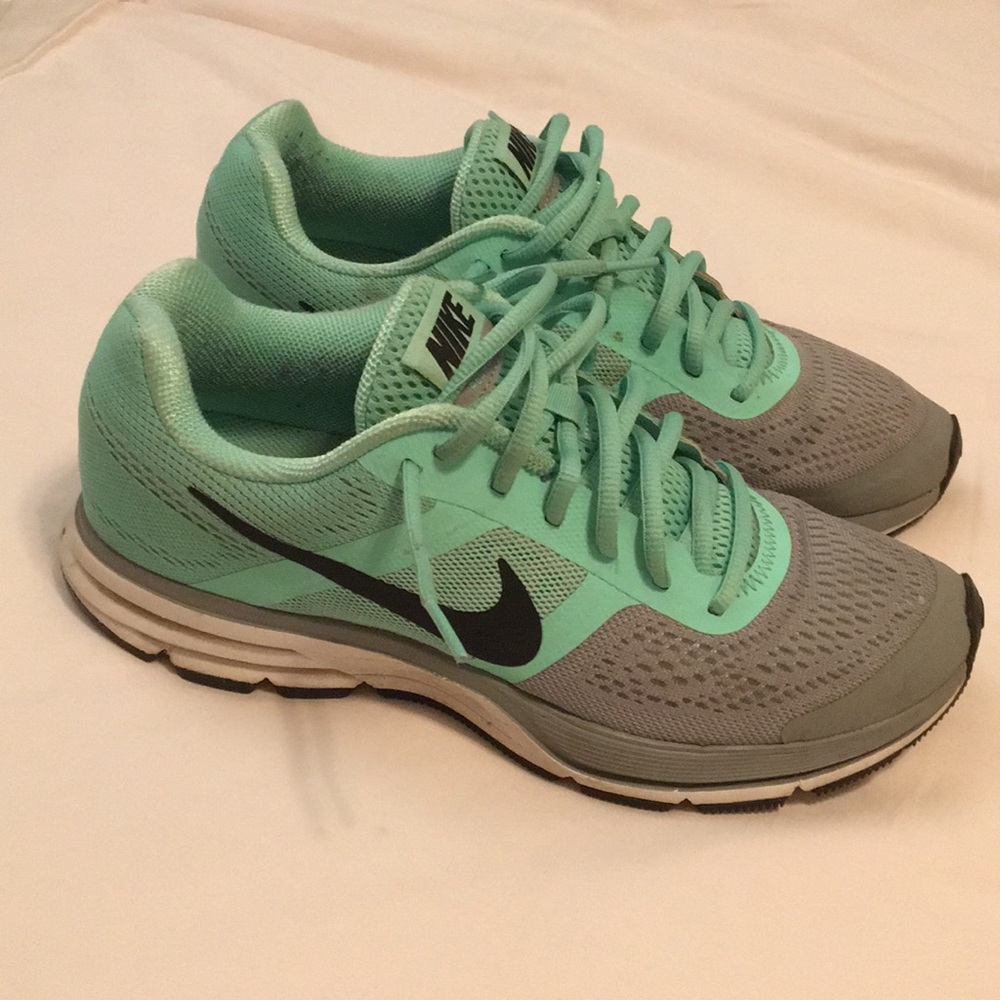Nike Pegasus Mint Green
